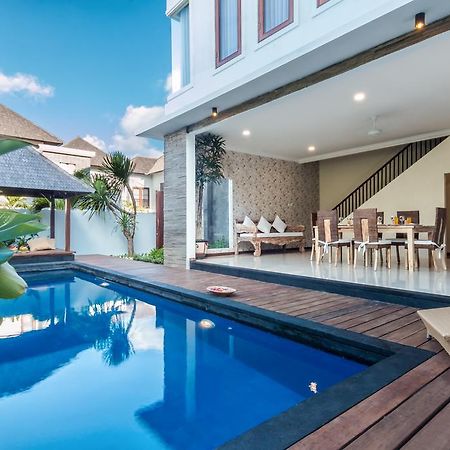 Villa The Kamojang Jimbaran à Kuta Lombok Extérieur photo