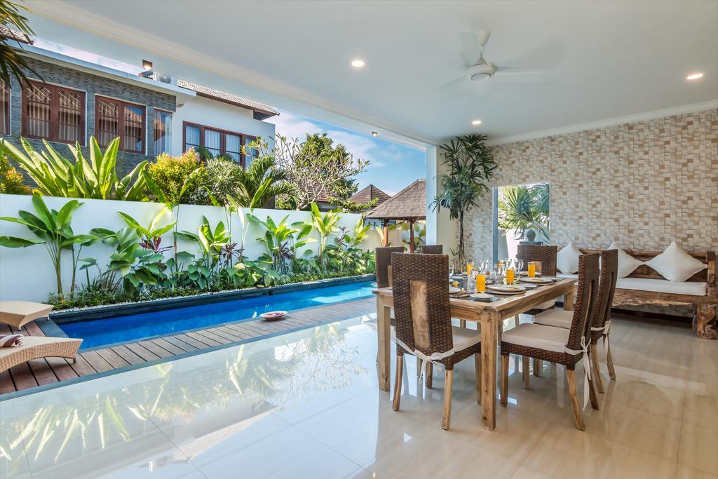 Villa The Kamojang Jimbaran à Kuta Lombok Extérieur photo