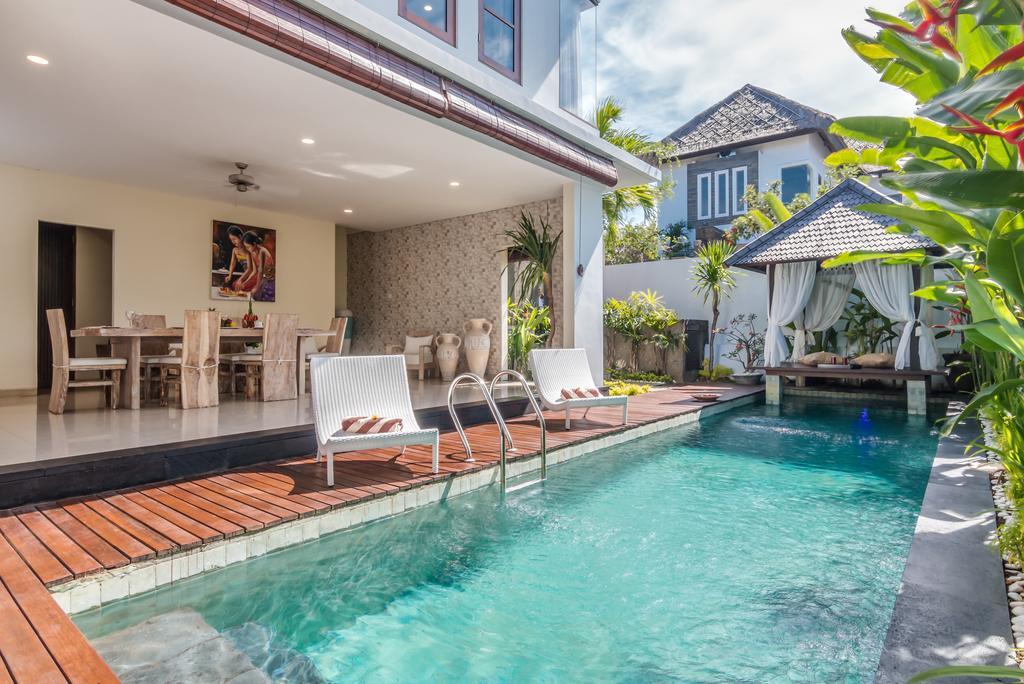Villa The Kamojang Jimbaran à Kuta Lombok Extérieur photo